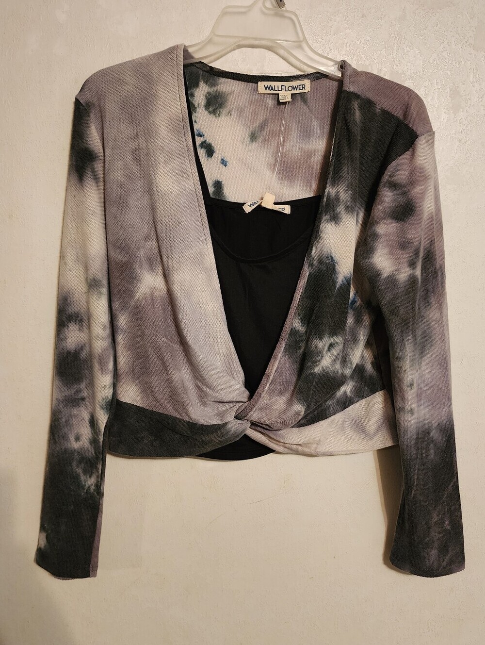 Wallflower Tie Dye Twist Front Top & Black Cami Set Size L NWOT